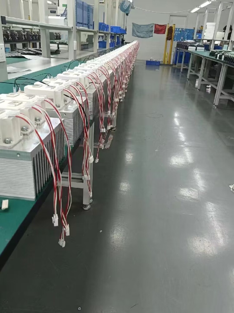 电力调整器出现问题，我们该若何查抄呢？